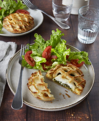 Hojaldre  con Queso de Cabra y Espinacas